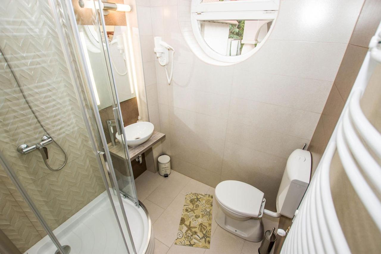 Jarja Panzio Hotel Hajduszoboszlo Bagian luar foto