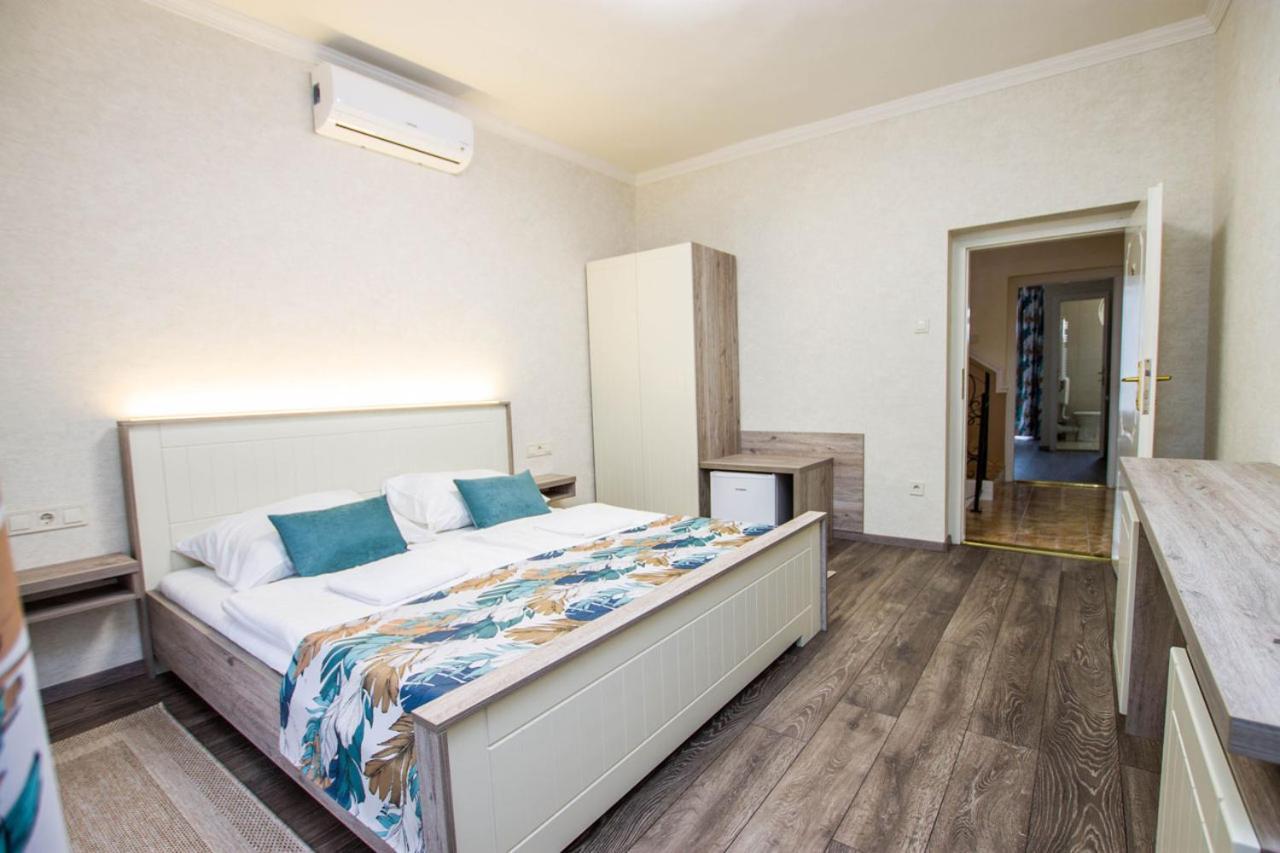 Jarja Panzio Hotel Hajduszoboszlo Bagian luar foto