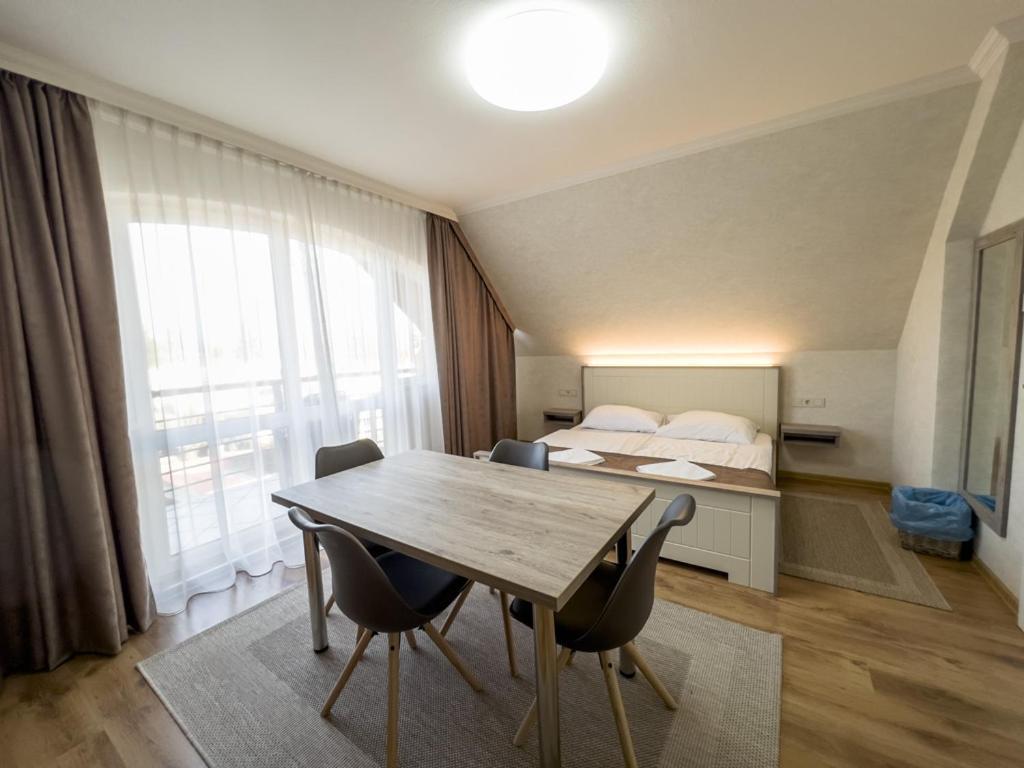 Jarja Panzio Hotel Hajduszoboszlo Bagian luar foto