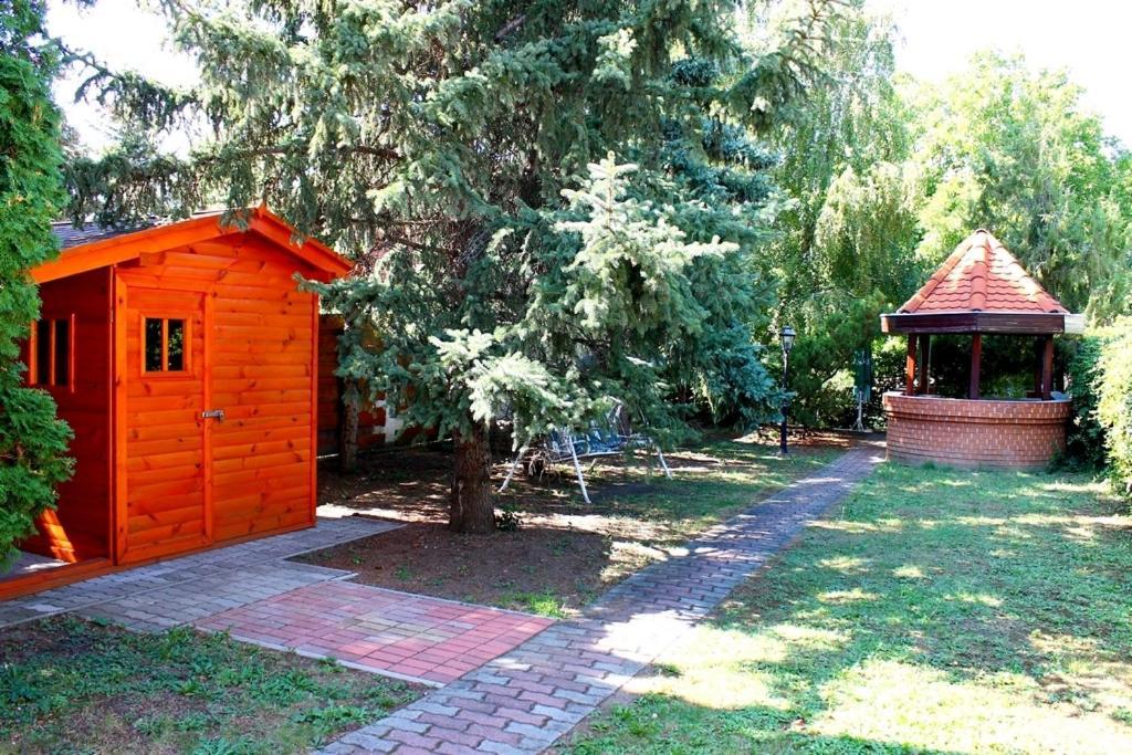 Jarja Panzio Hotel Hajduszoboszlo Bagian luar foto